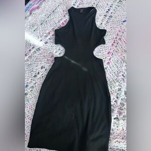 A classy and breathable dress!